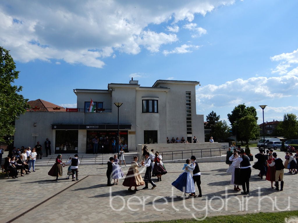 A nemzeti összetartozás napja 2021 10